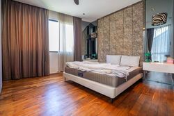 Green Lane (D15), Terrace #637940741